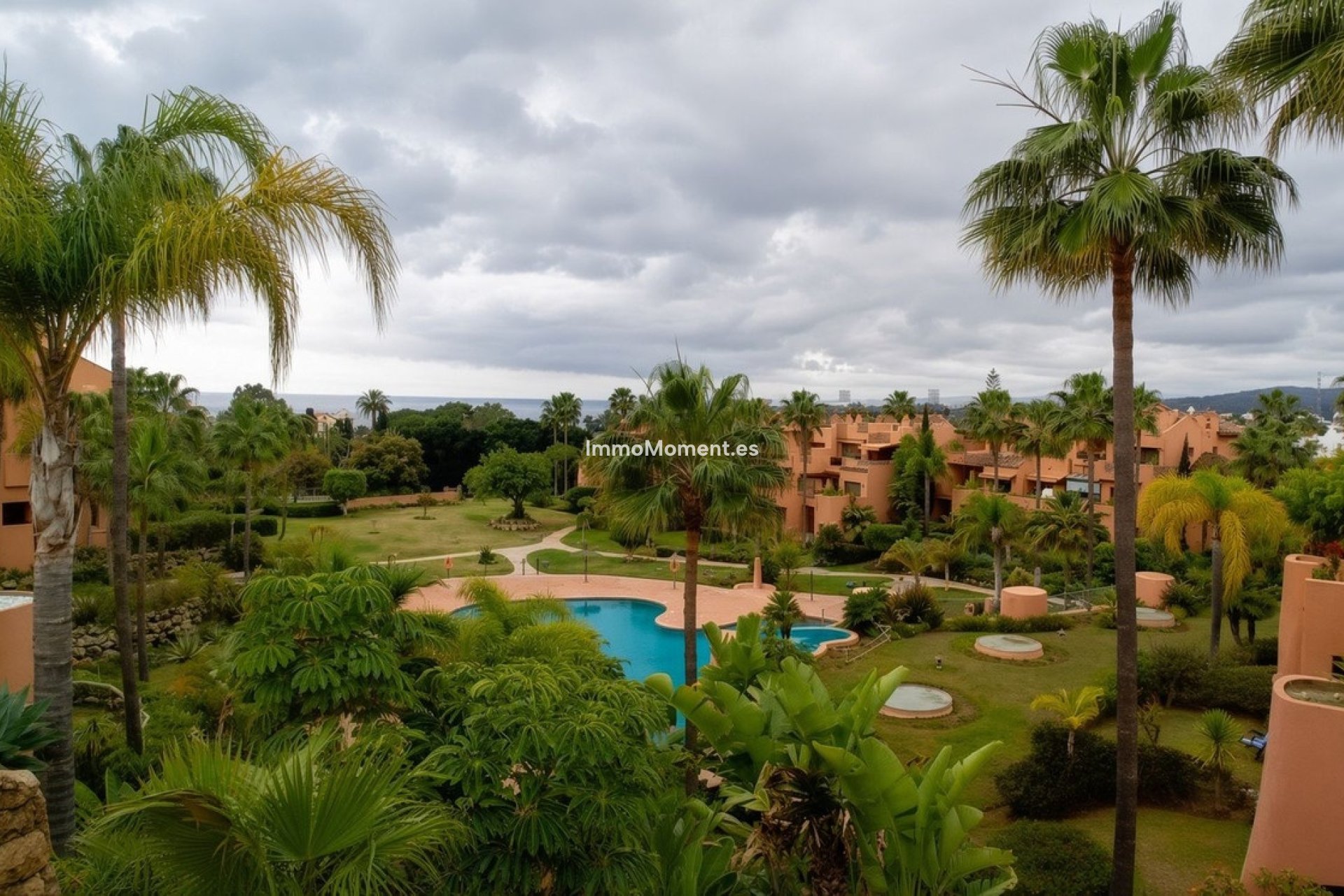 Reventa - Apartamento - Estepona  - Estepona Centro