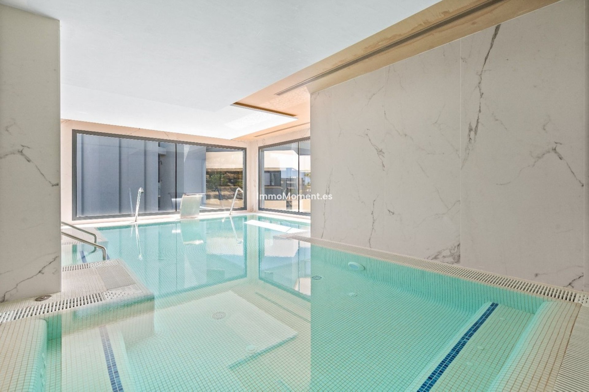 Reventa - Apartamento - Estepona  - Estepona Centro