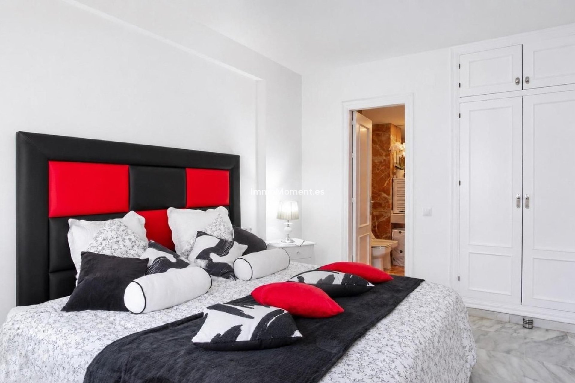 Reventa - Apartamento - Estepona  - Estepona Centro