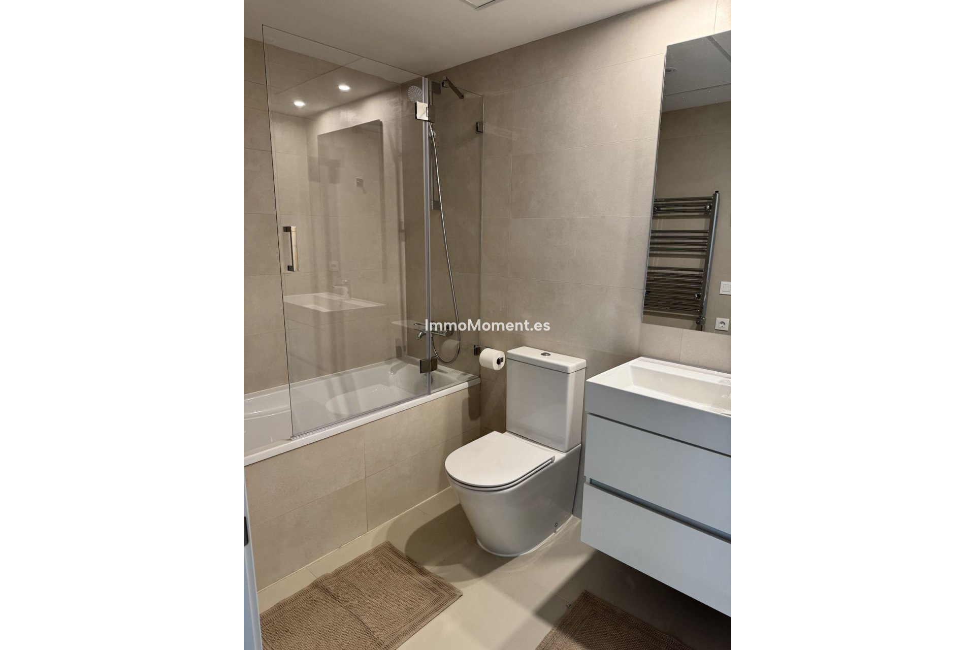 Reventa - Apartamento - Estepona  - Estepona Centro