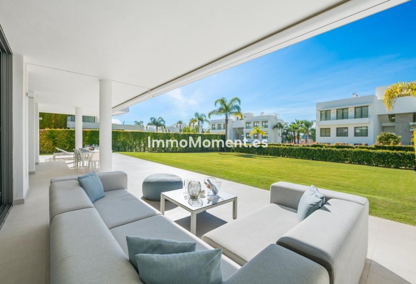 Reventa - Apartamento - Estepona  - Estepona Centro