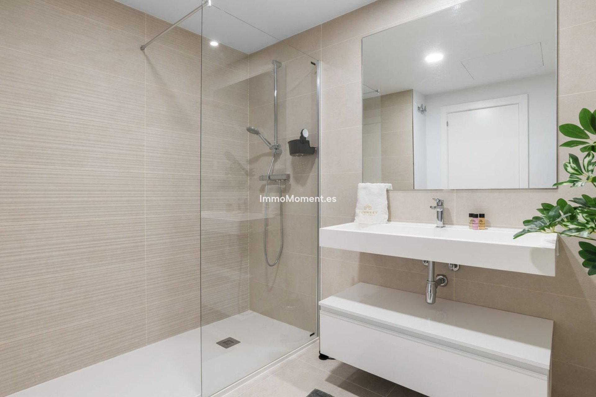 Reventa - Apartamento - Estepona  - Estepona Centro