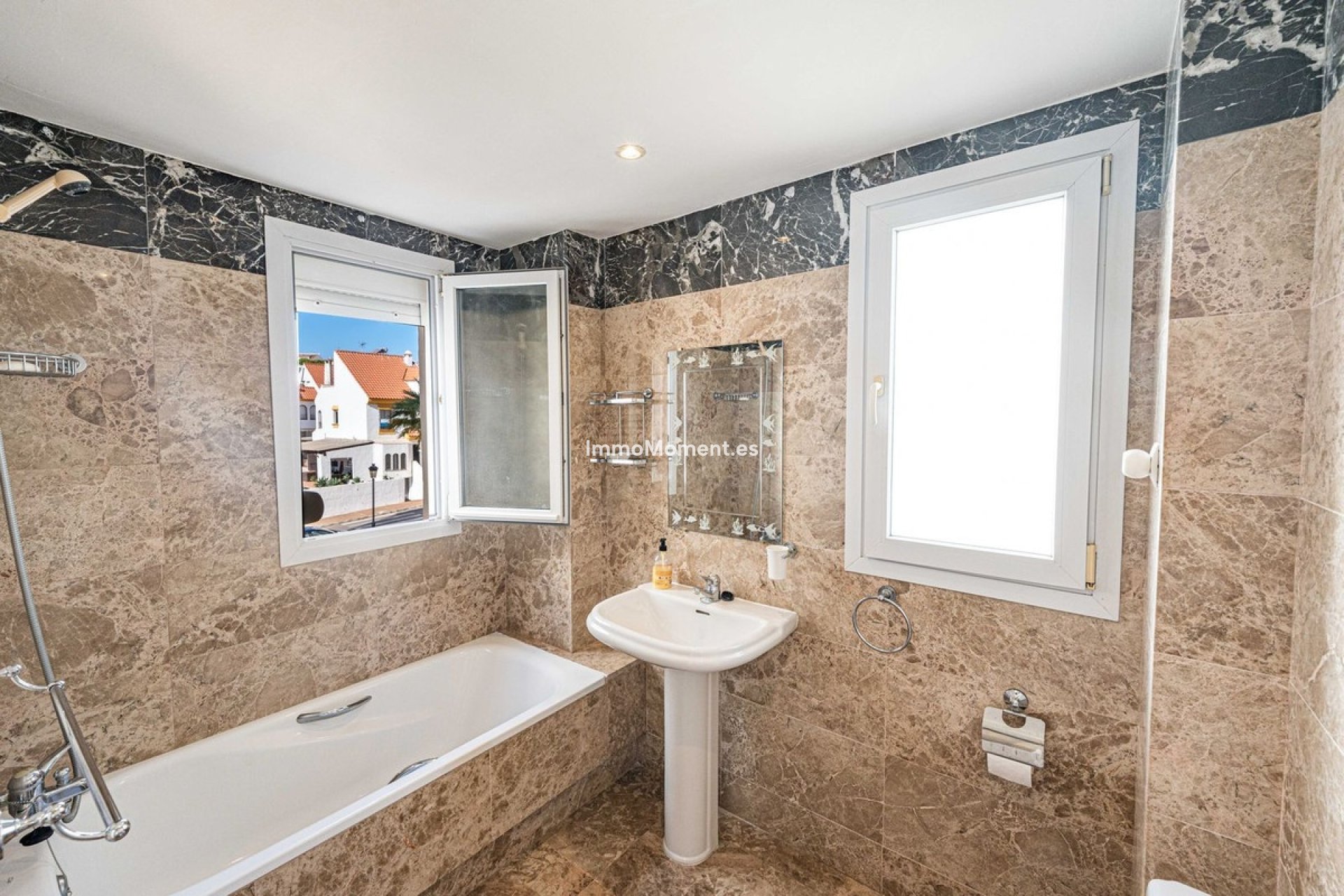 Reventa - Apartamento - Estepona  - Estepona Centro