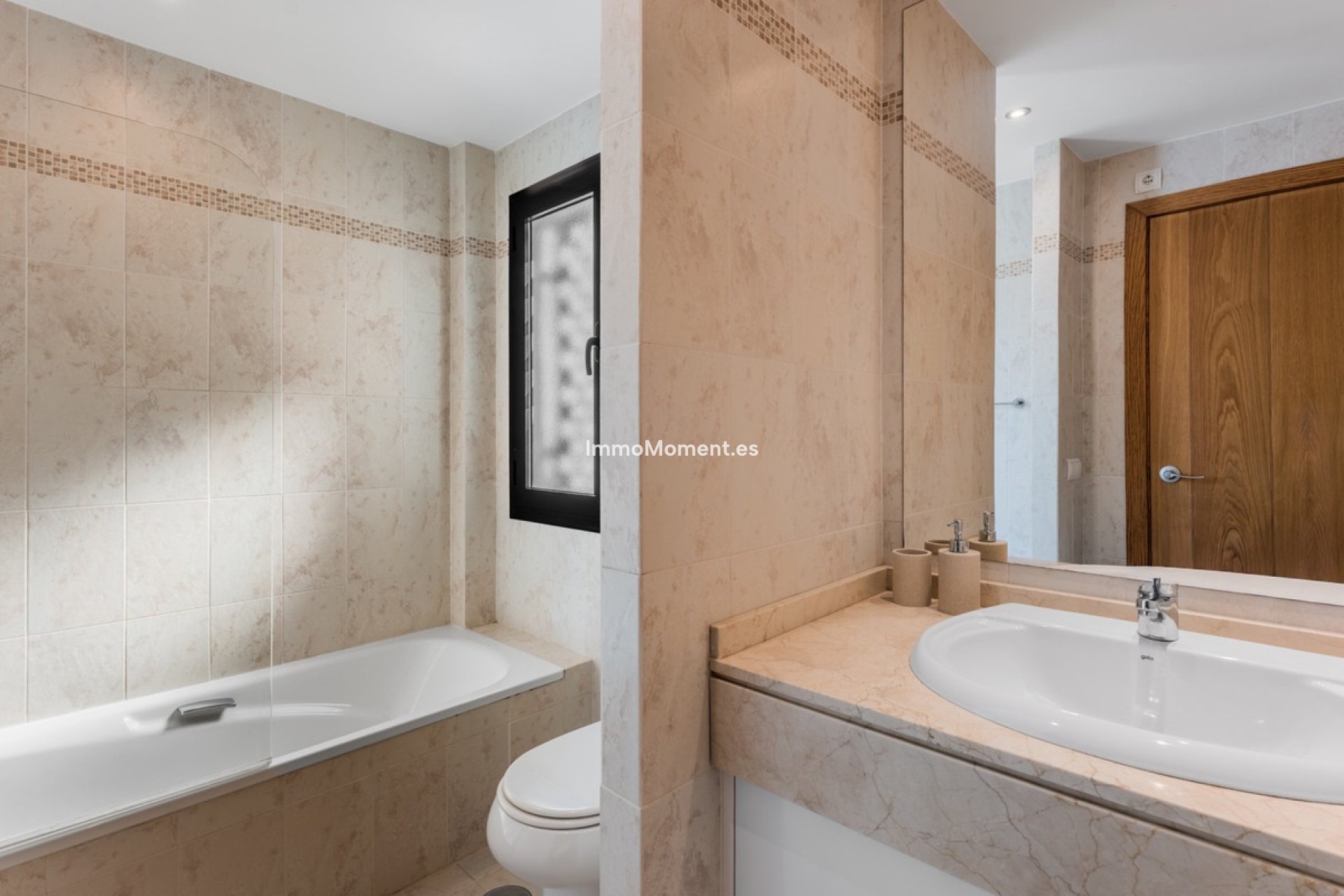 Reventa - Apartamento - Estepona  - Estepona Centro