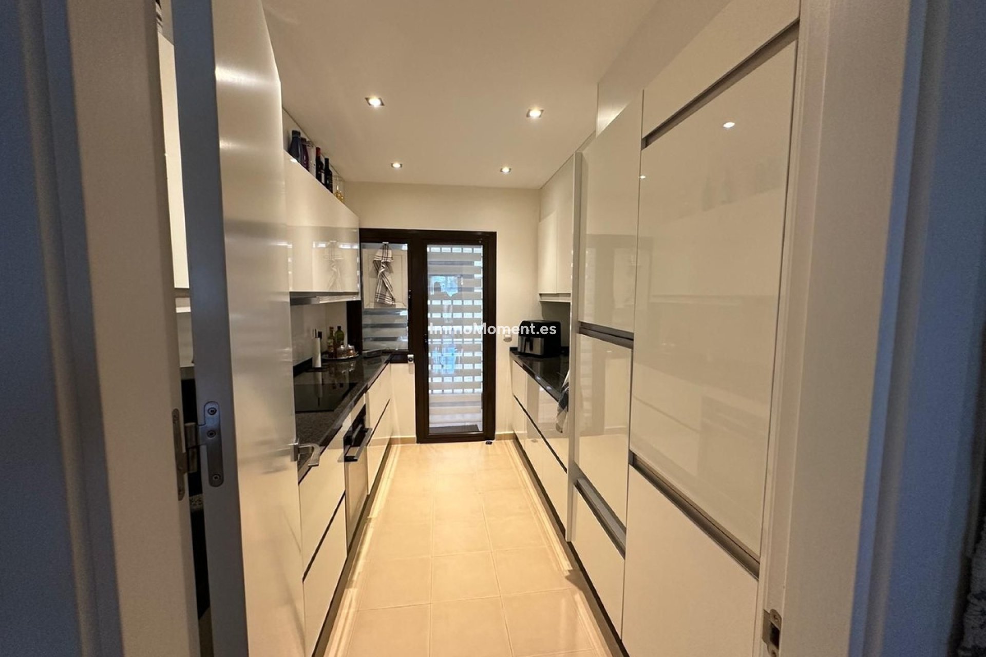 Reventa - Apartamento - Estepona  - Estepona Centro