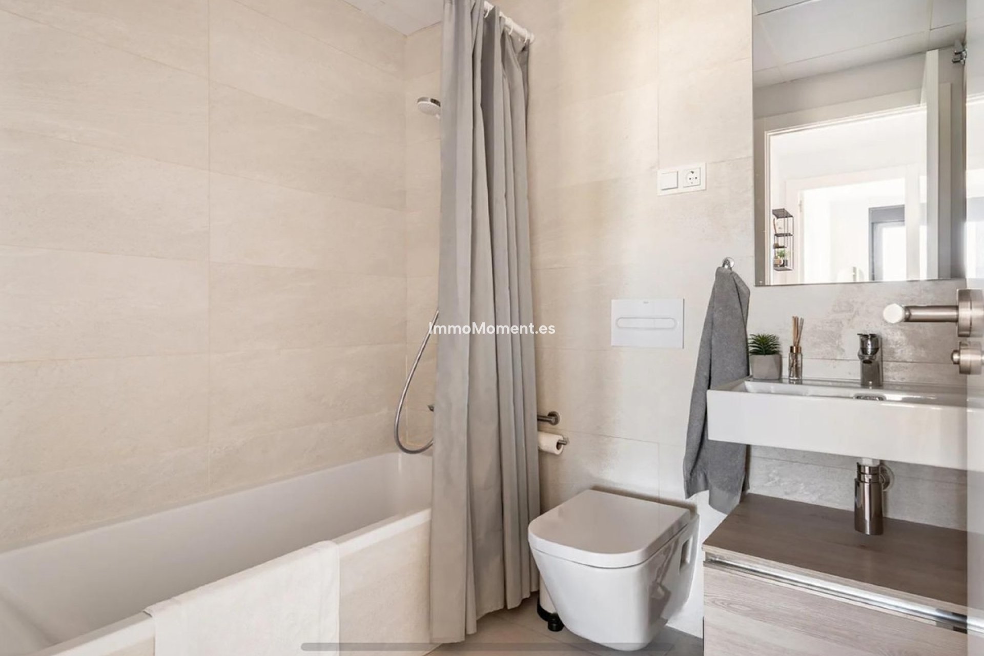 Reventa - Apartamento - Estepona  - Estepona Centro