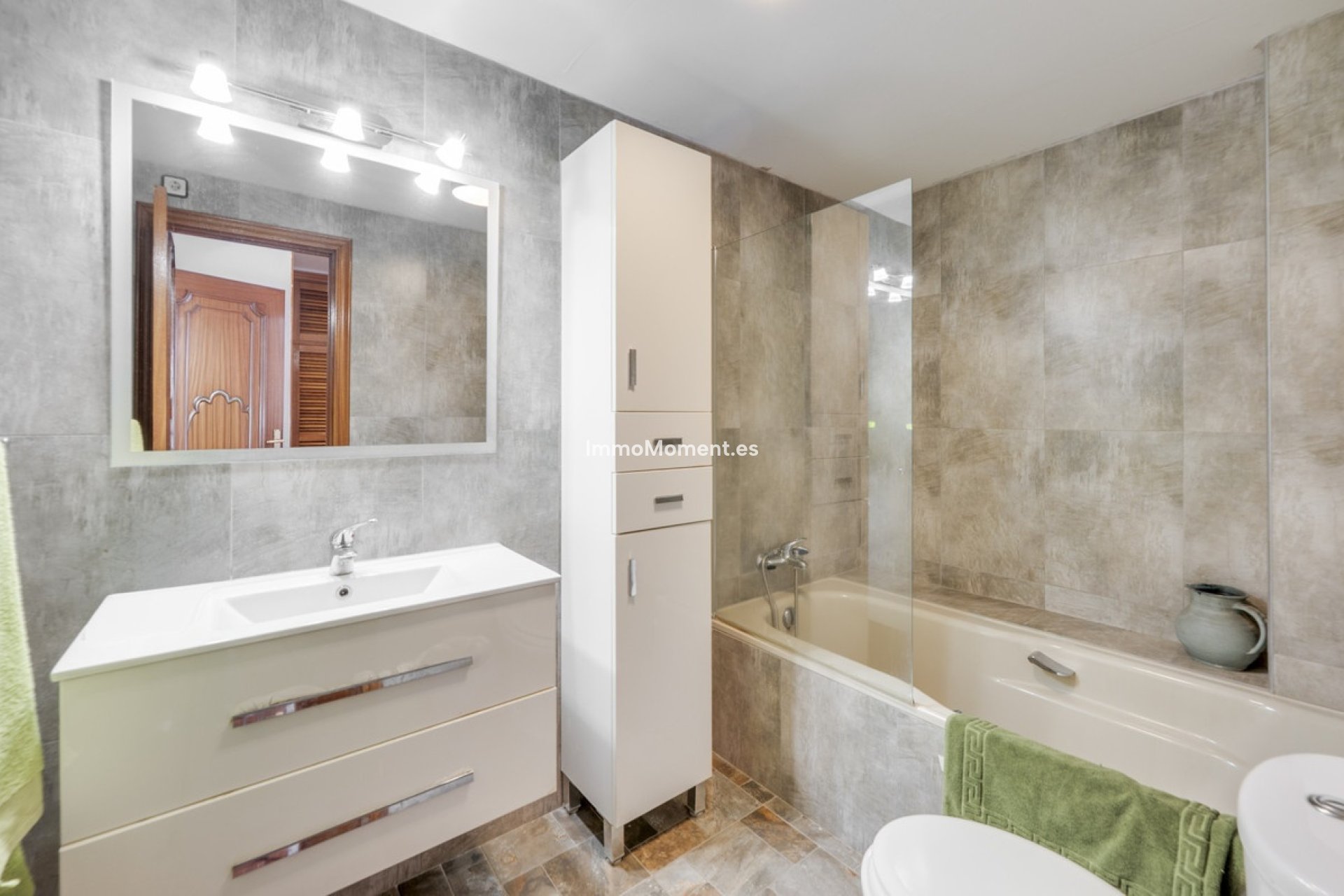 Reventa - Apartamento - Estepona  - Estepona Centro