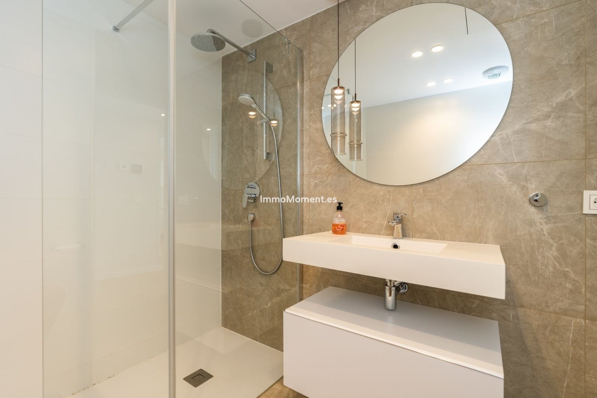 Reventa - Apartamento - Estepona  - Estepona Centro