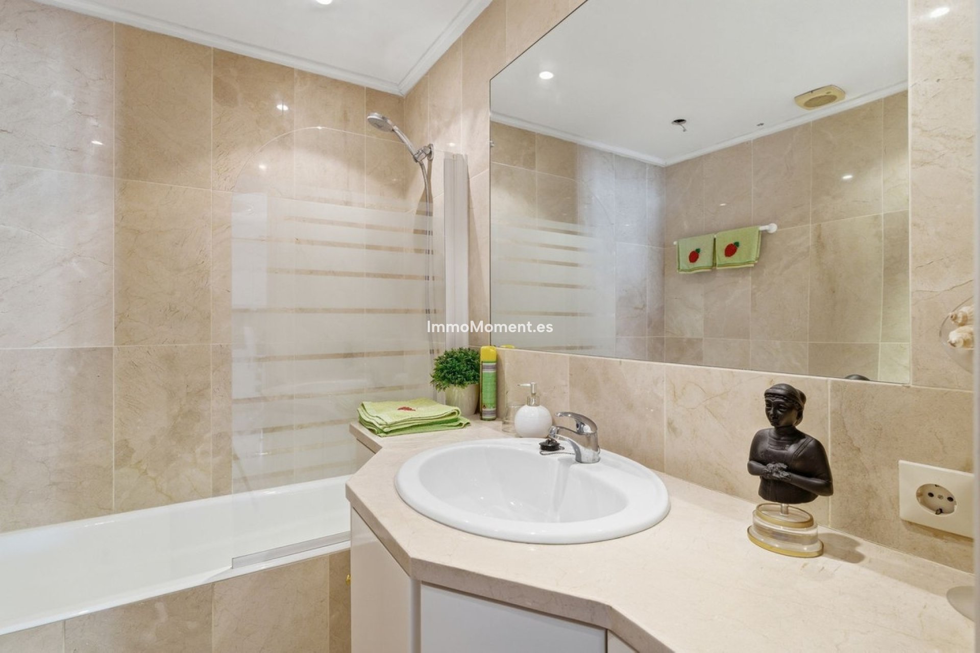 Reventa - Apartamento - Estepona  - Estepona Centro