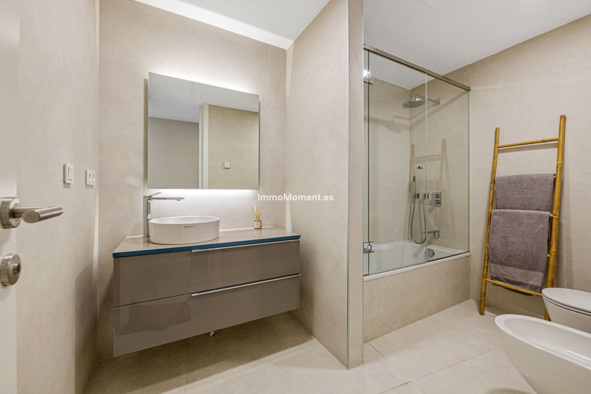 Reventa - Apartamento - Estepona  - Estepona Centro