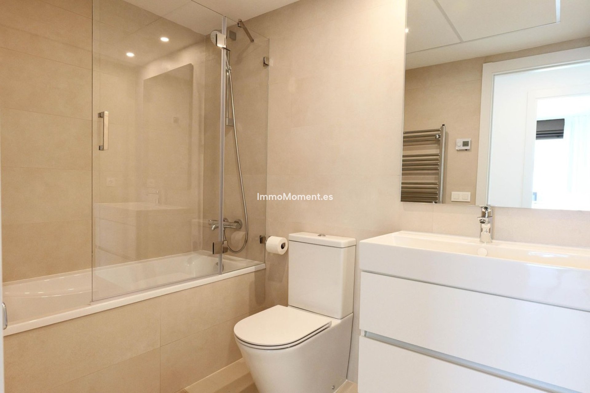 Reventa - Apartamento - Estepona  - Estepona Centro