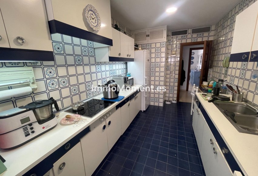 Reventa - Apartamento - Estepona  - Estepona Centro