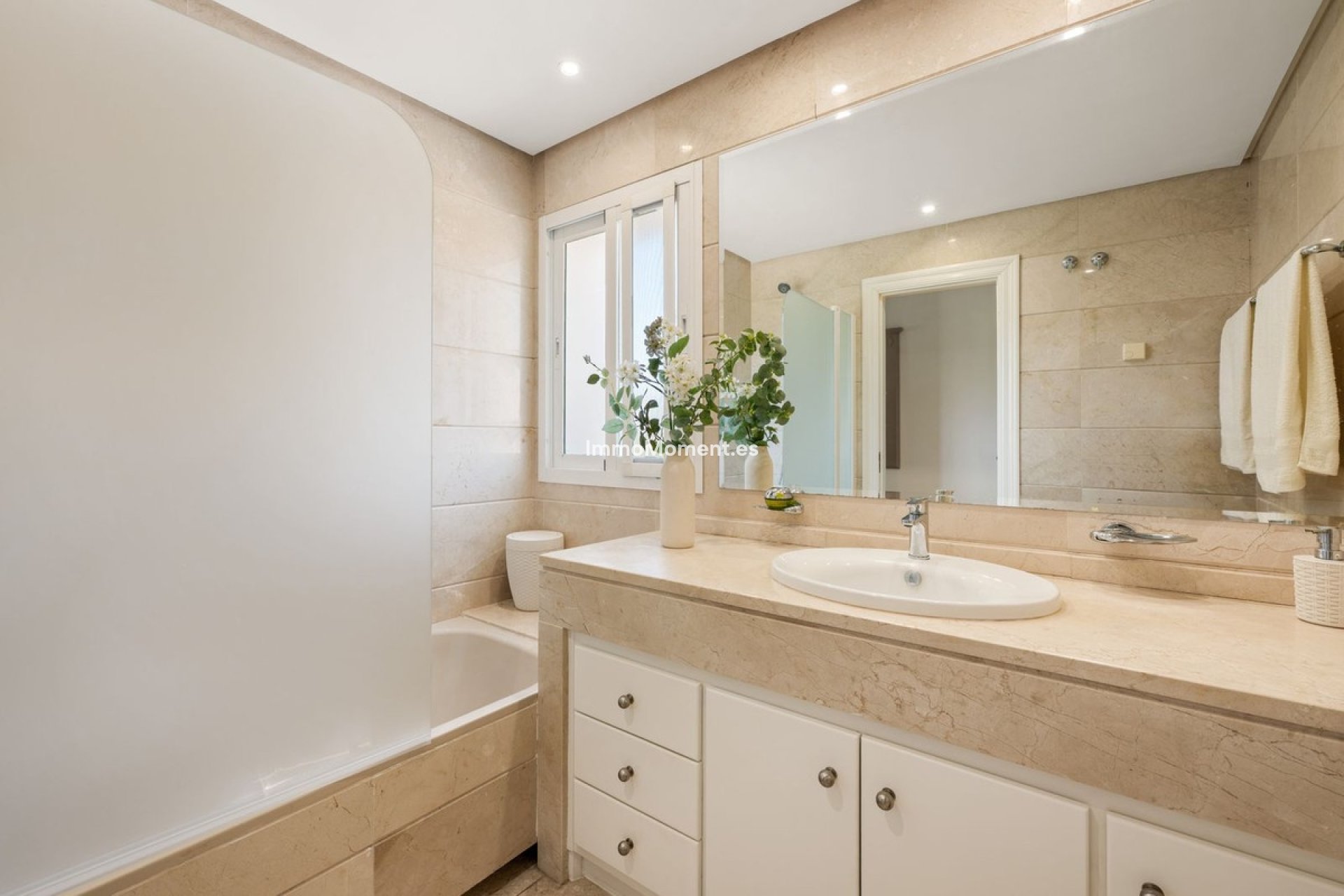 Reventa - Apartamento - Estepona  - Estepona Centro