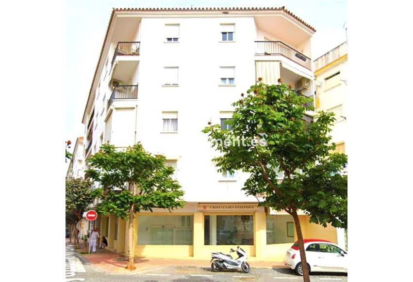 Reventa - Apartamento - Estepona  - Estepona Centro