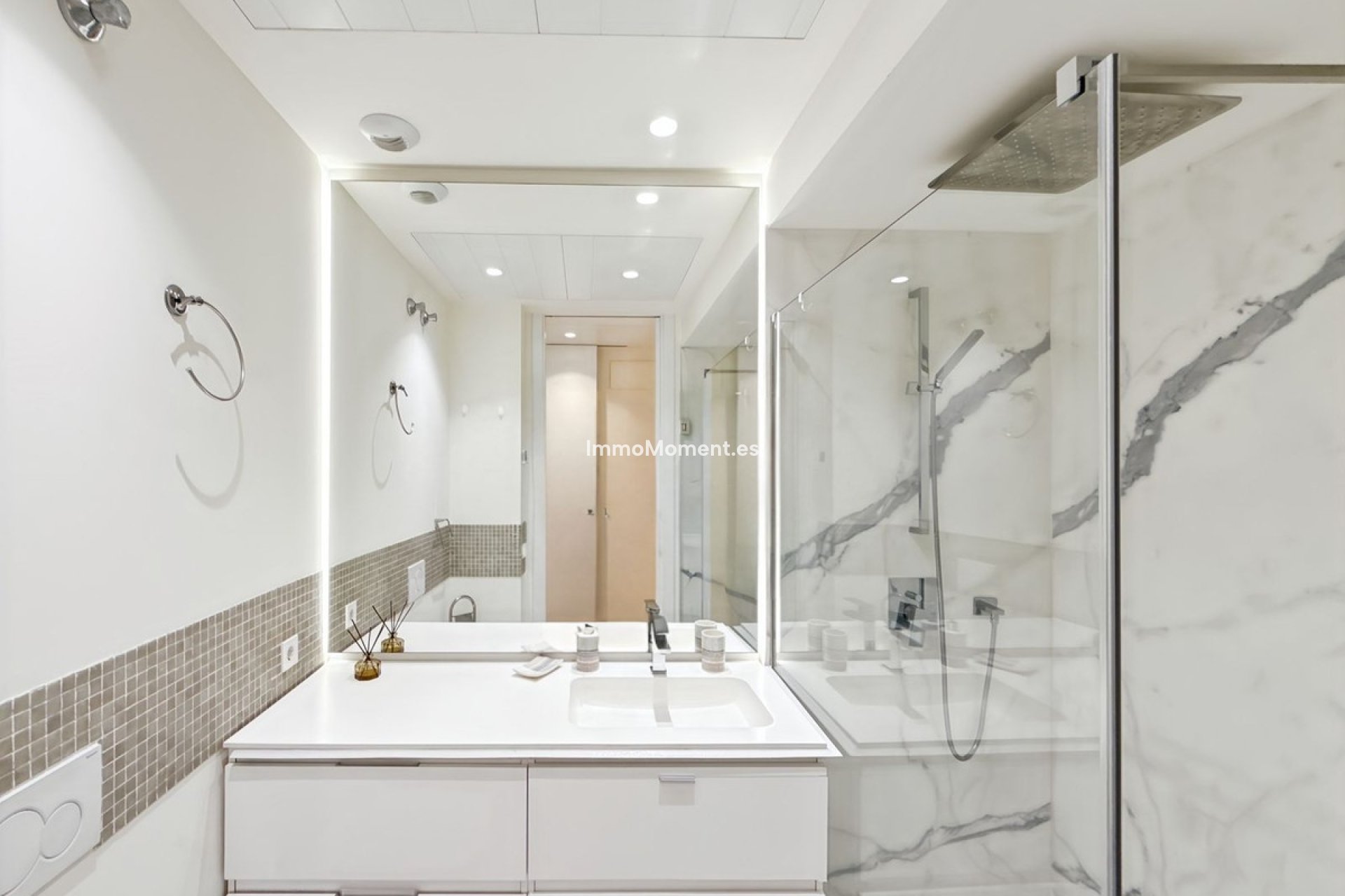 Reventa - Apartamento - Estepona  - Estepona Centro