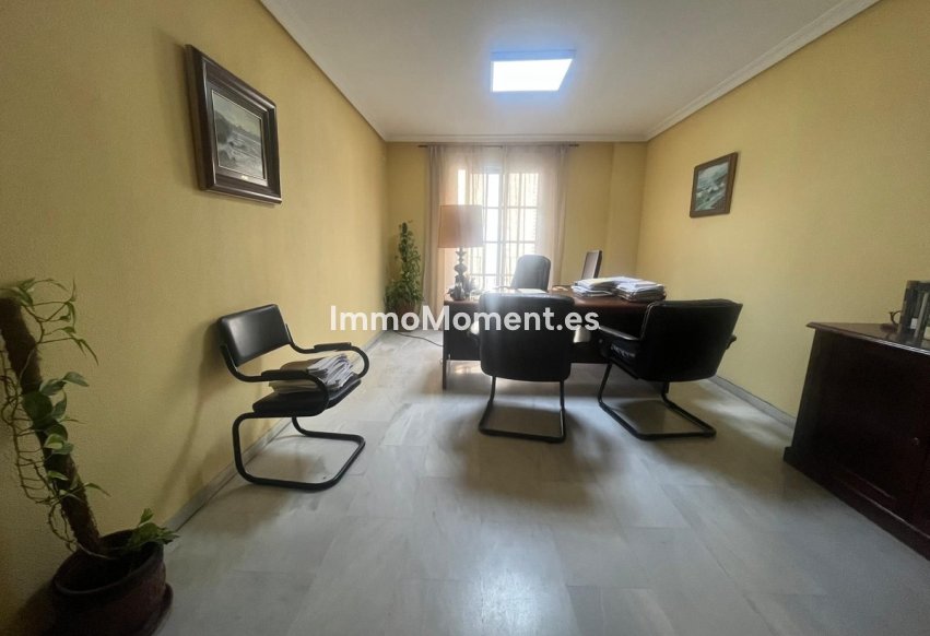 Reventa - Apartamento - Estepona  - Estepona Centro