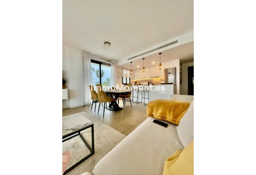 Reventa - Apartamento - Estepona  - Estepona Centro