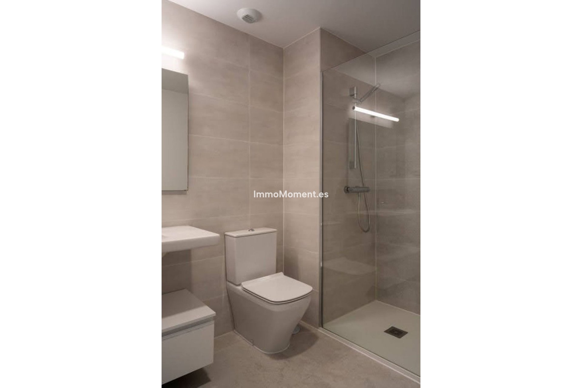 Reventa - Apartamento - Estepona  - Estepona Centro