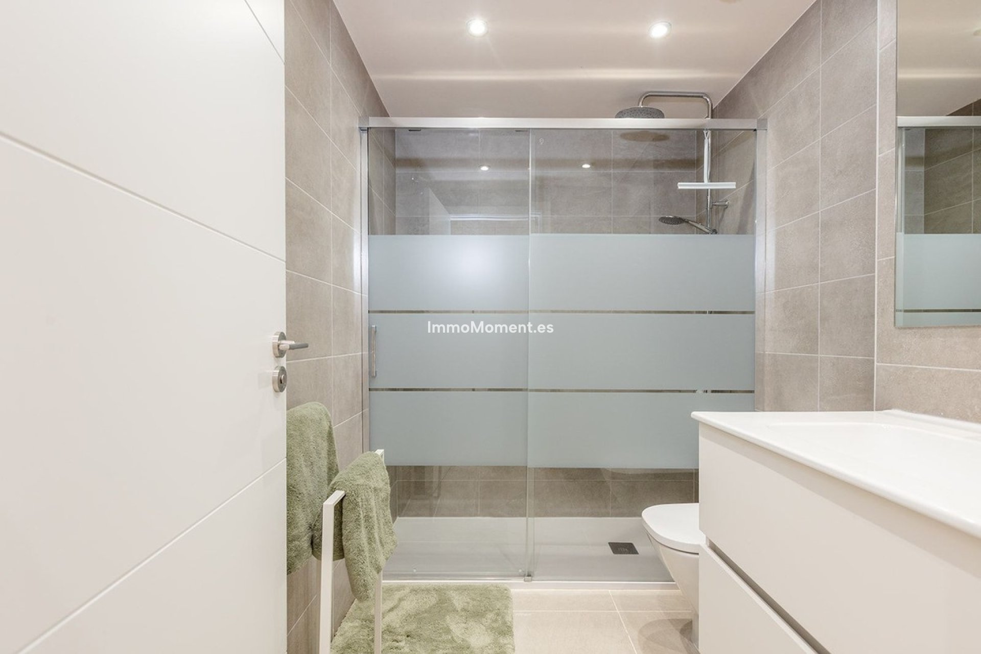 Reventa - Apartamento - Estepona  - Estepona Centro