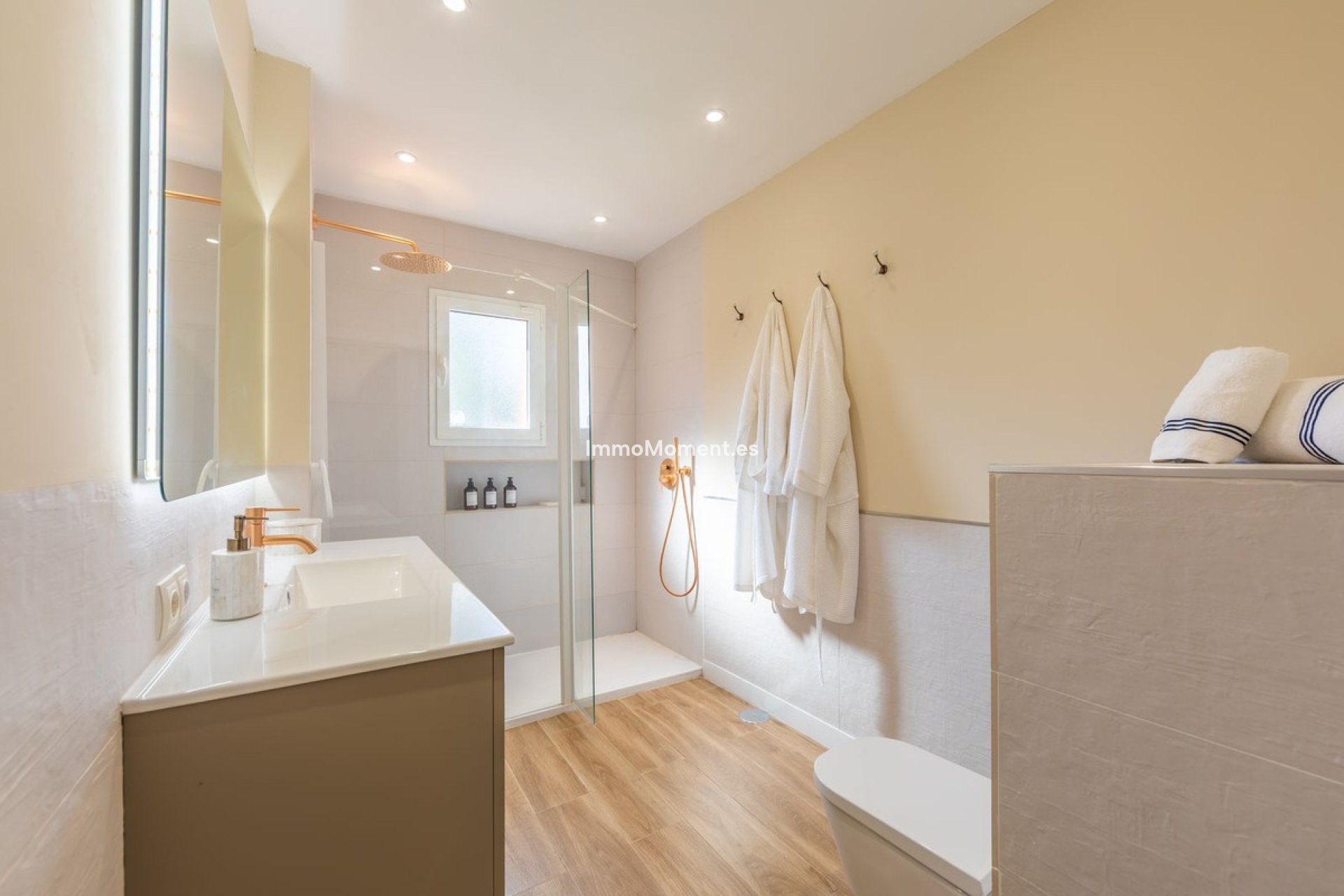 Reventa - Apartamento - Estepona  - Estepona Centro