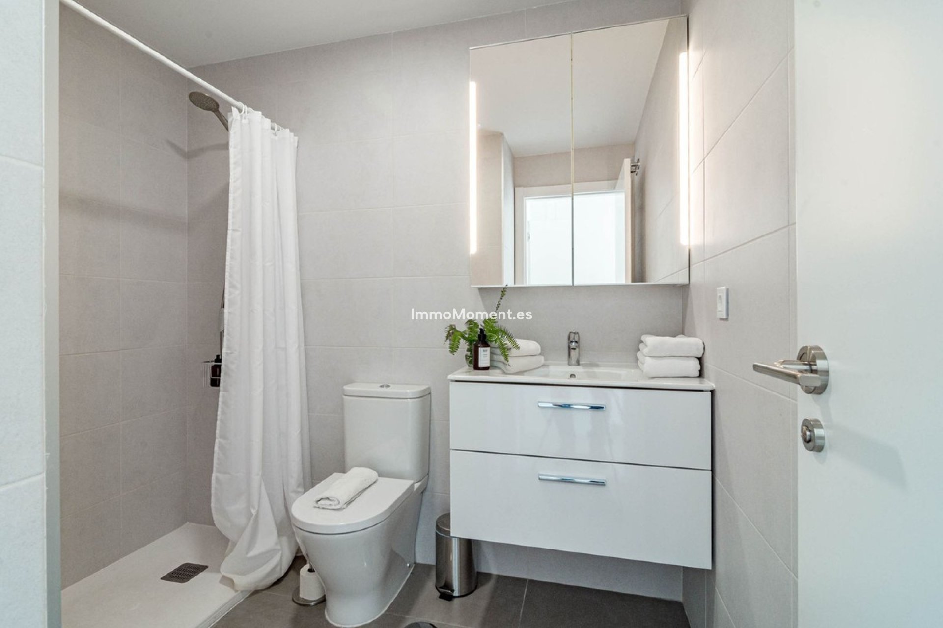 Reventa - Apartamento - Estepona  - Estepona Centro