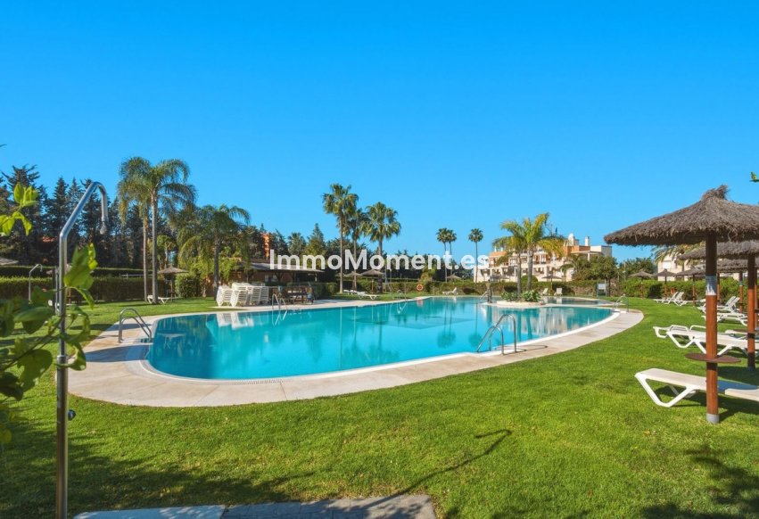 Reventa - Apartamento - Estepona  - Estepona Centro