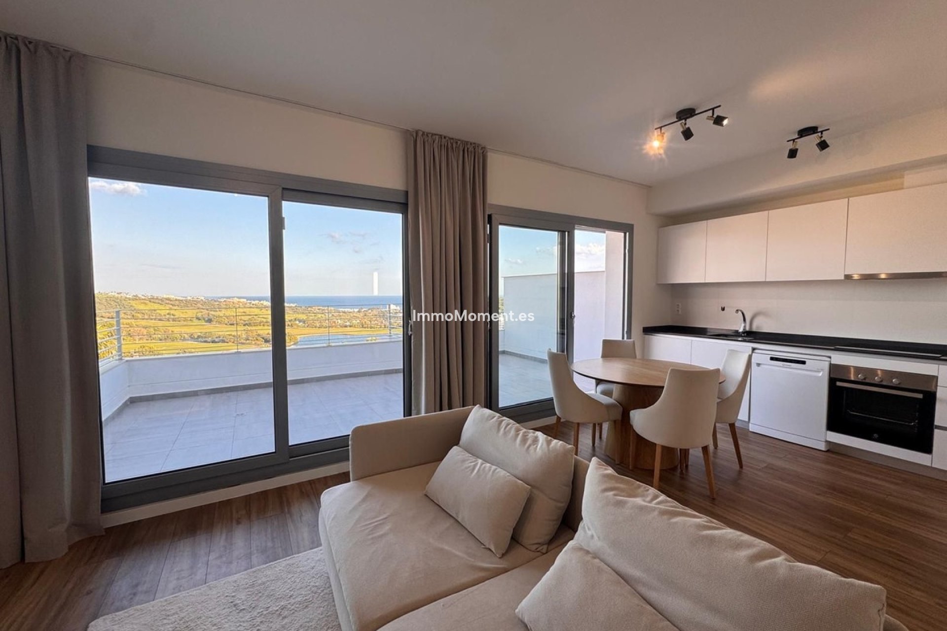 Reventa - Apartamento - Estepona  - Estepona Centro