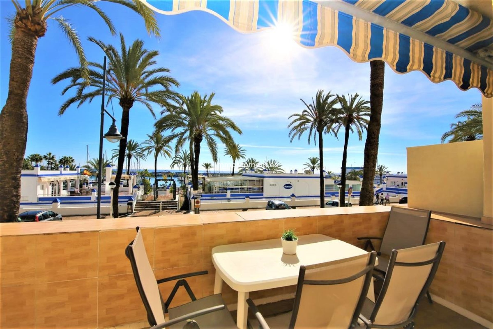 Reventa - Apartamento - Estepona  - Estepona Centro