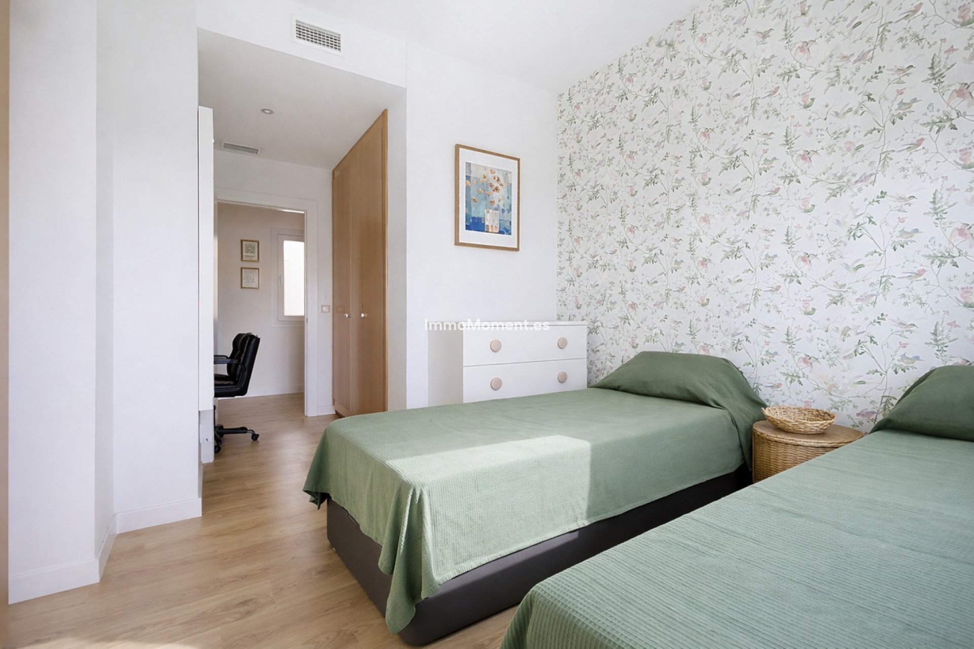 Reventa - Apartamento - Estepona  - Estepona Centro