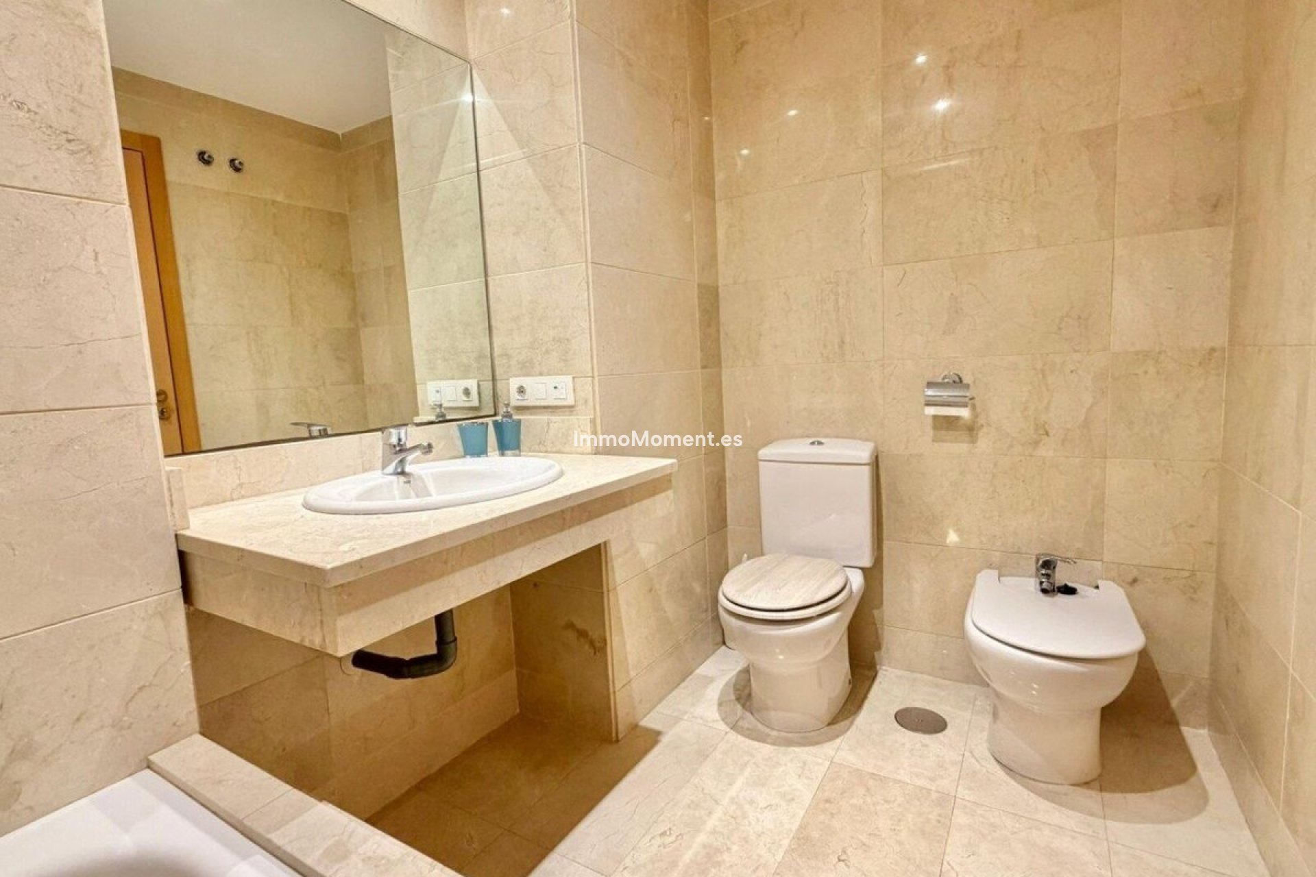 Reventa - Apartamento - Estepona  - Estepona Centro