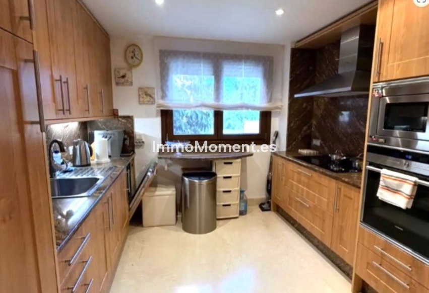 Reventa - Apartamento - Estepona  - Estepona Centro