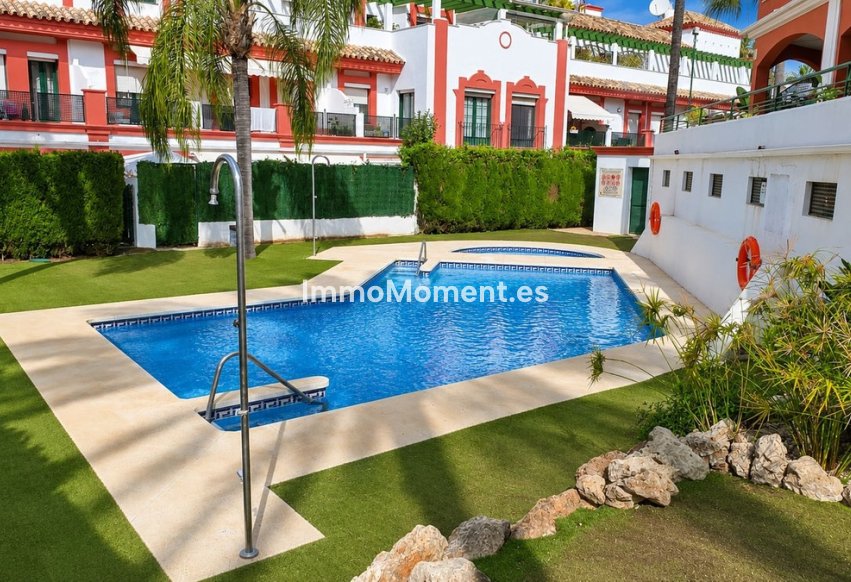 Reventa - Apartamento - Estepona  - Estepona Centro