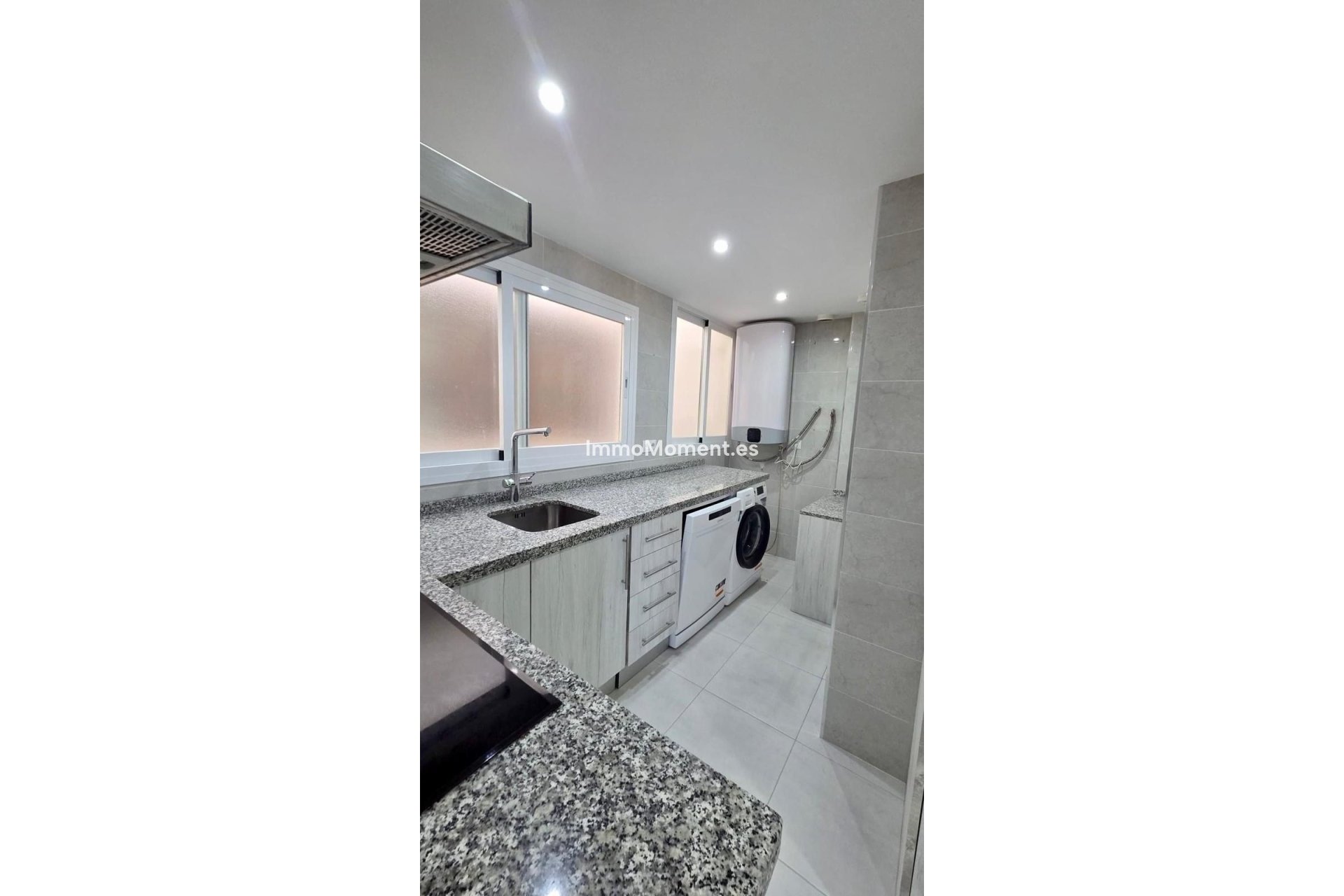 Reventa - Apartamento - Estepona  - Estepona Centro