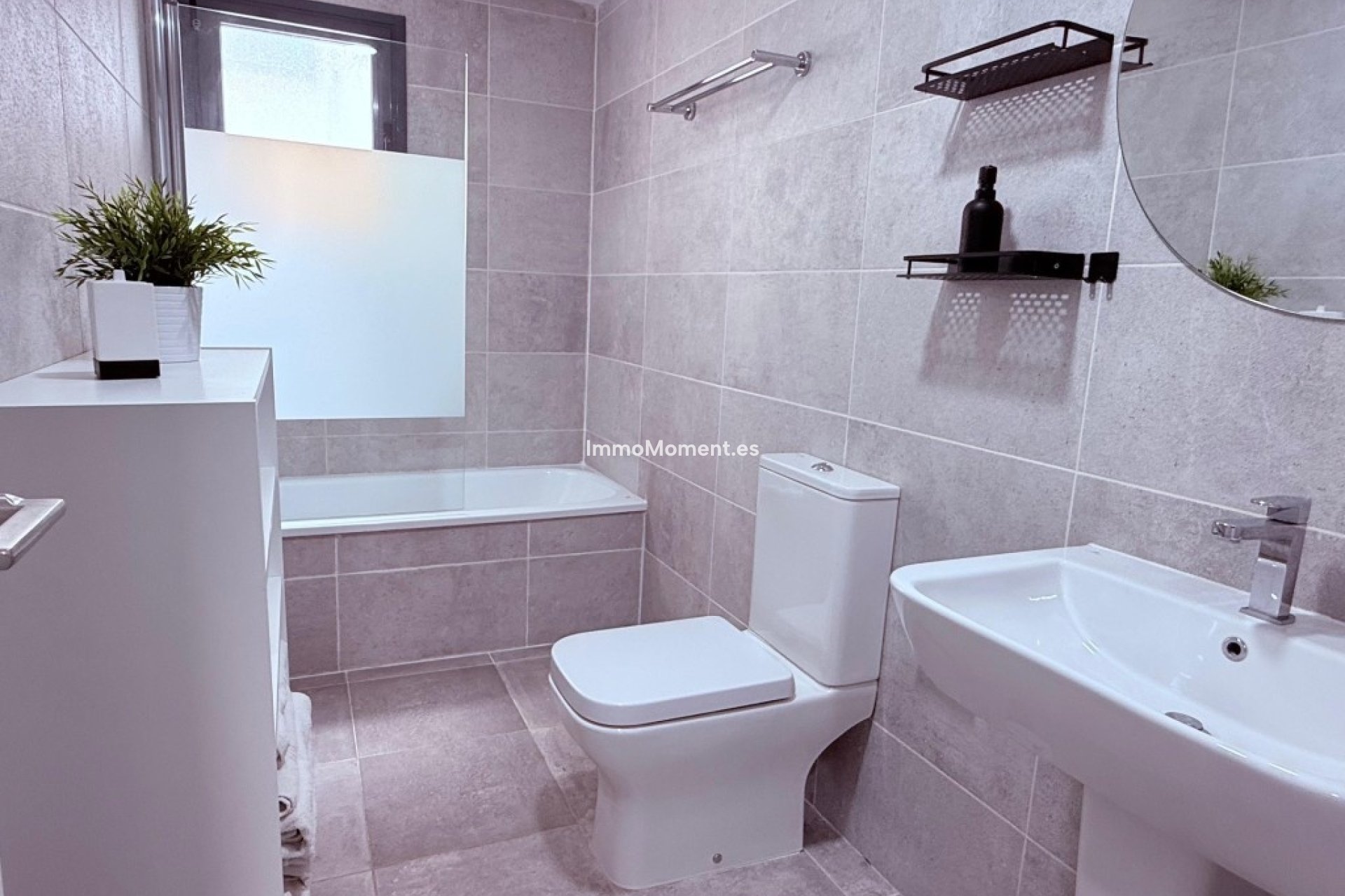 Reventa - Apartamento - Estepona  - Estepona Centro