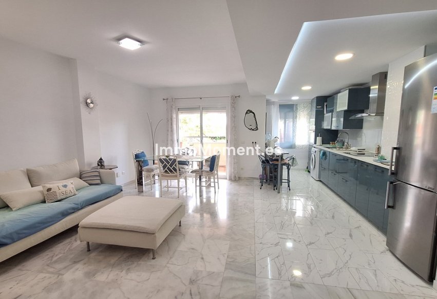 Reventa - Apartamento - Estepona  - Estepona Centro