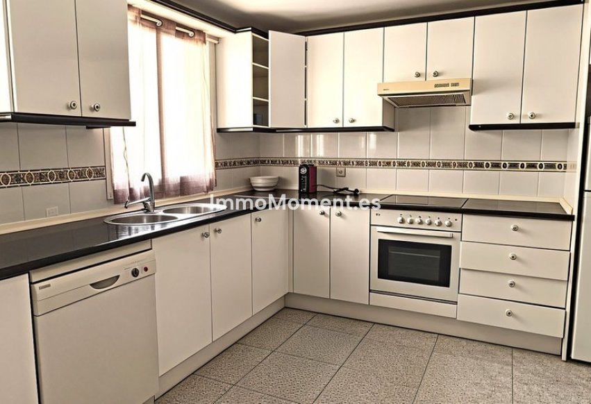Reventa - Apartamento - Estepona  - Estepona Centro