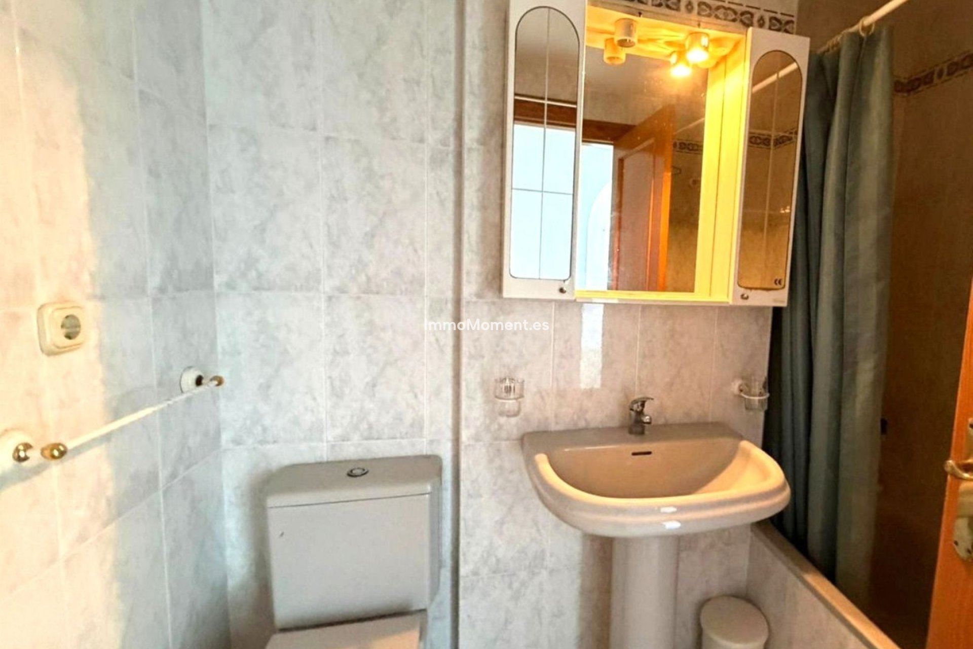 Reventa - Apartamento - Estepona  - Estepona Centro