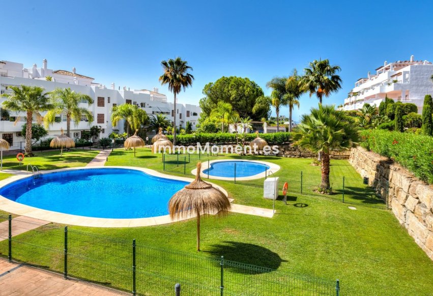 Reventa - Apartamento - Estepona  - Estepona Centro