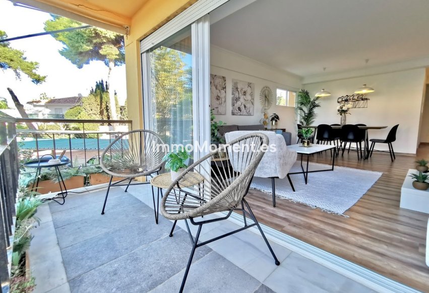 Reventa - Apartamento - Estepona  - Estepona Centro
