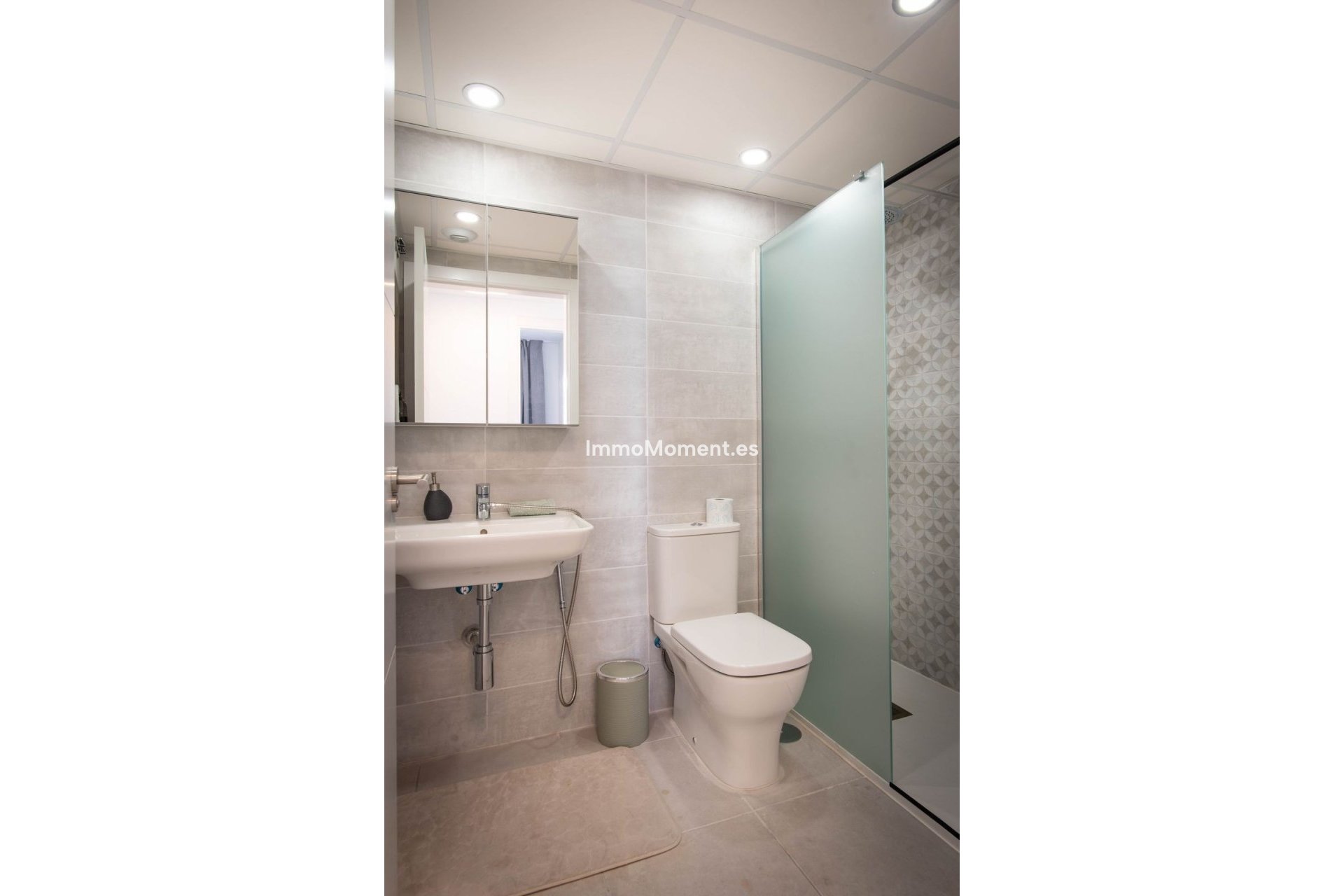 Reventa - Apartamento - Estepona  - Estepona Centro