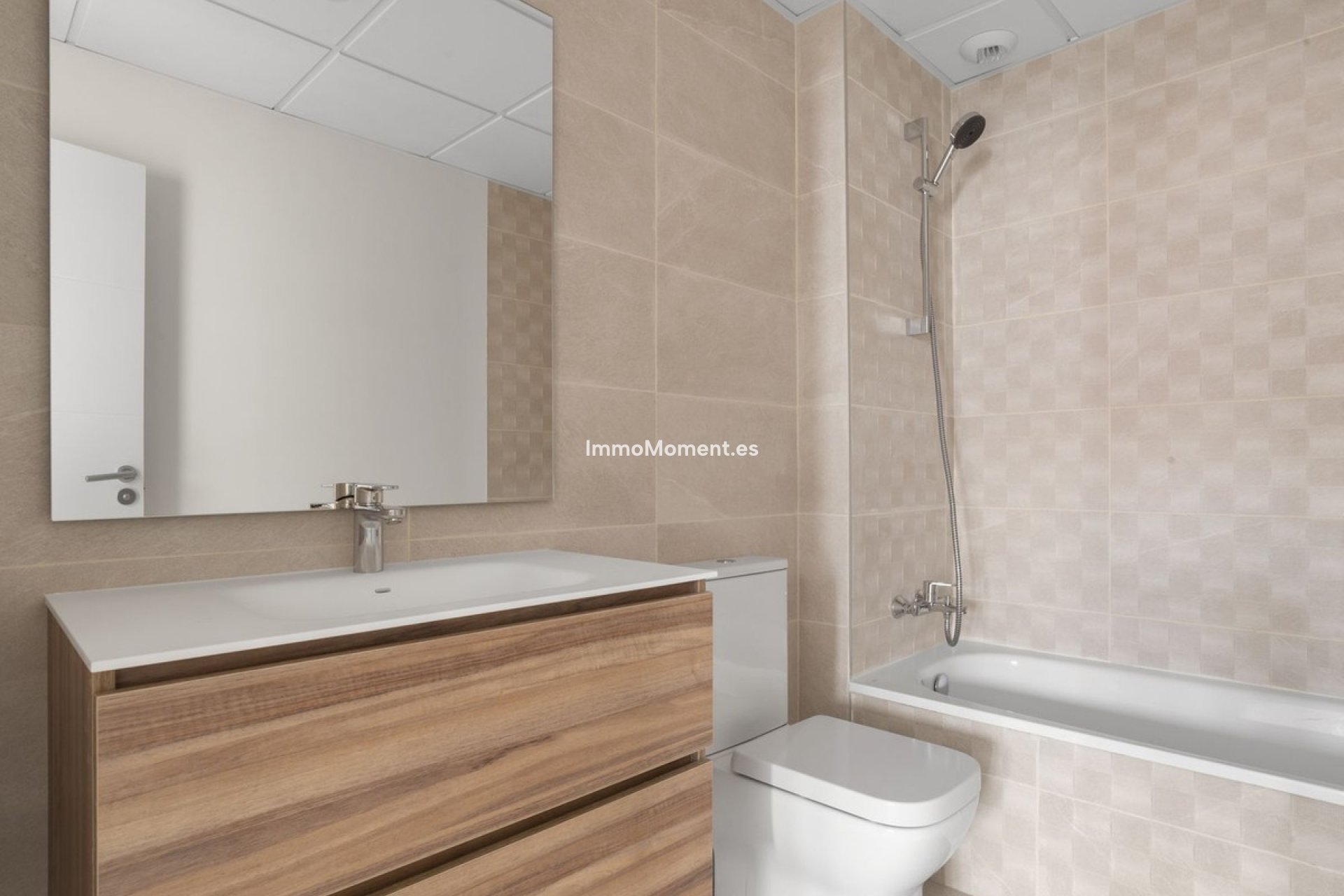Reventa - Apartamento - Estepona  - Estepona Centro