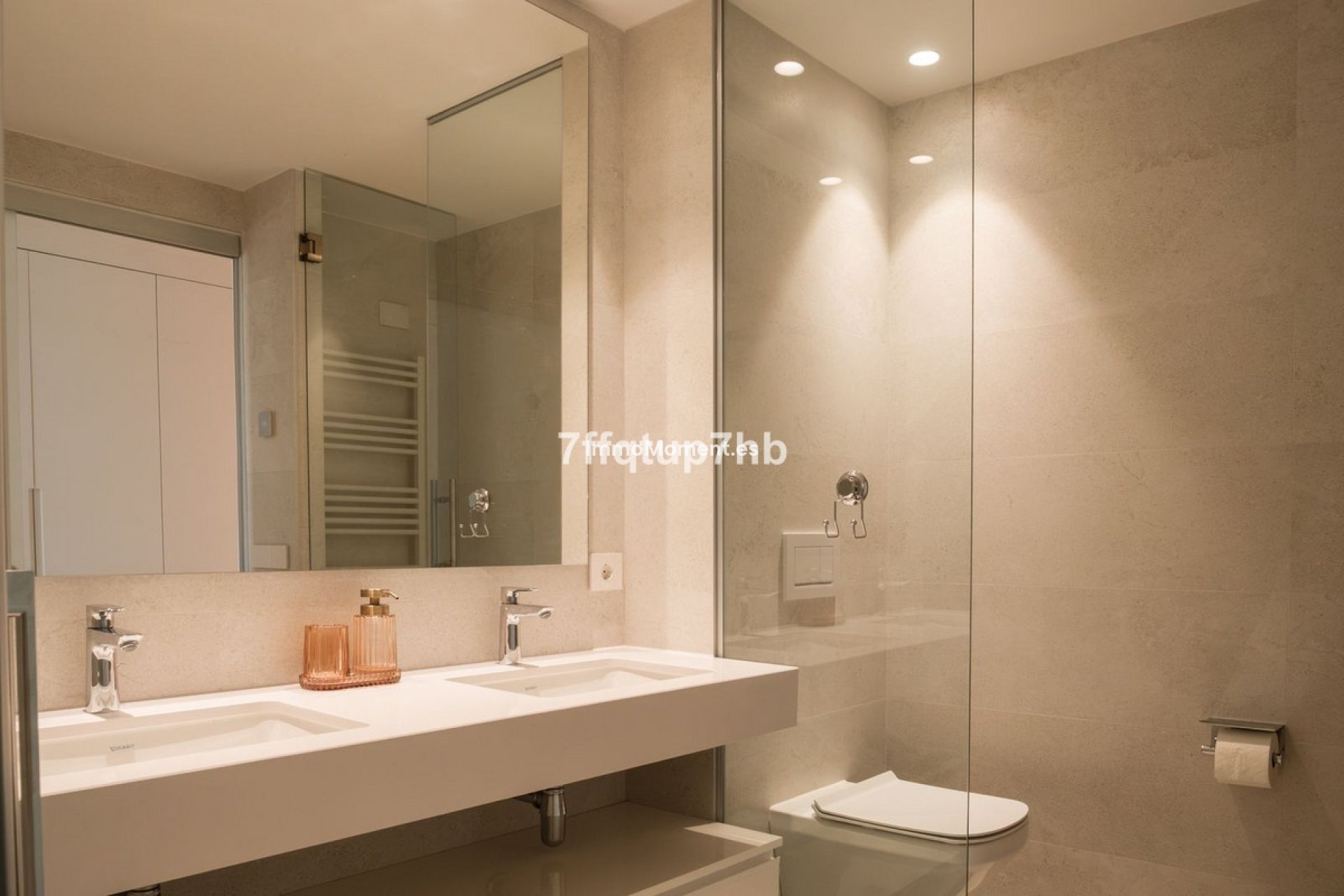 Reventa - Apartamento - Estepona  - Estepona Centro