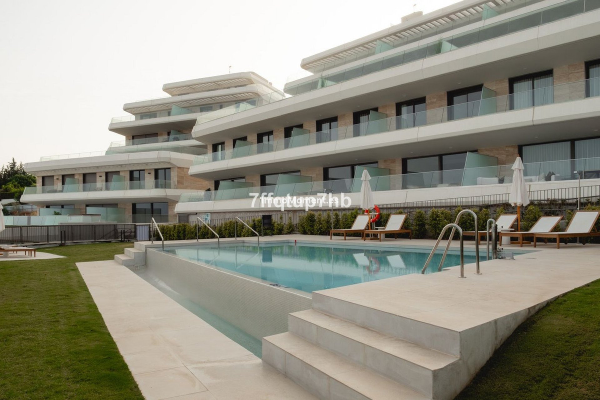 Reventa - Apartamento - Estepona  - Estepona Centro