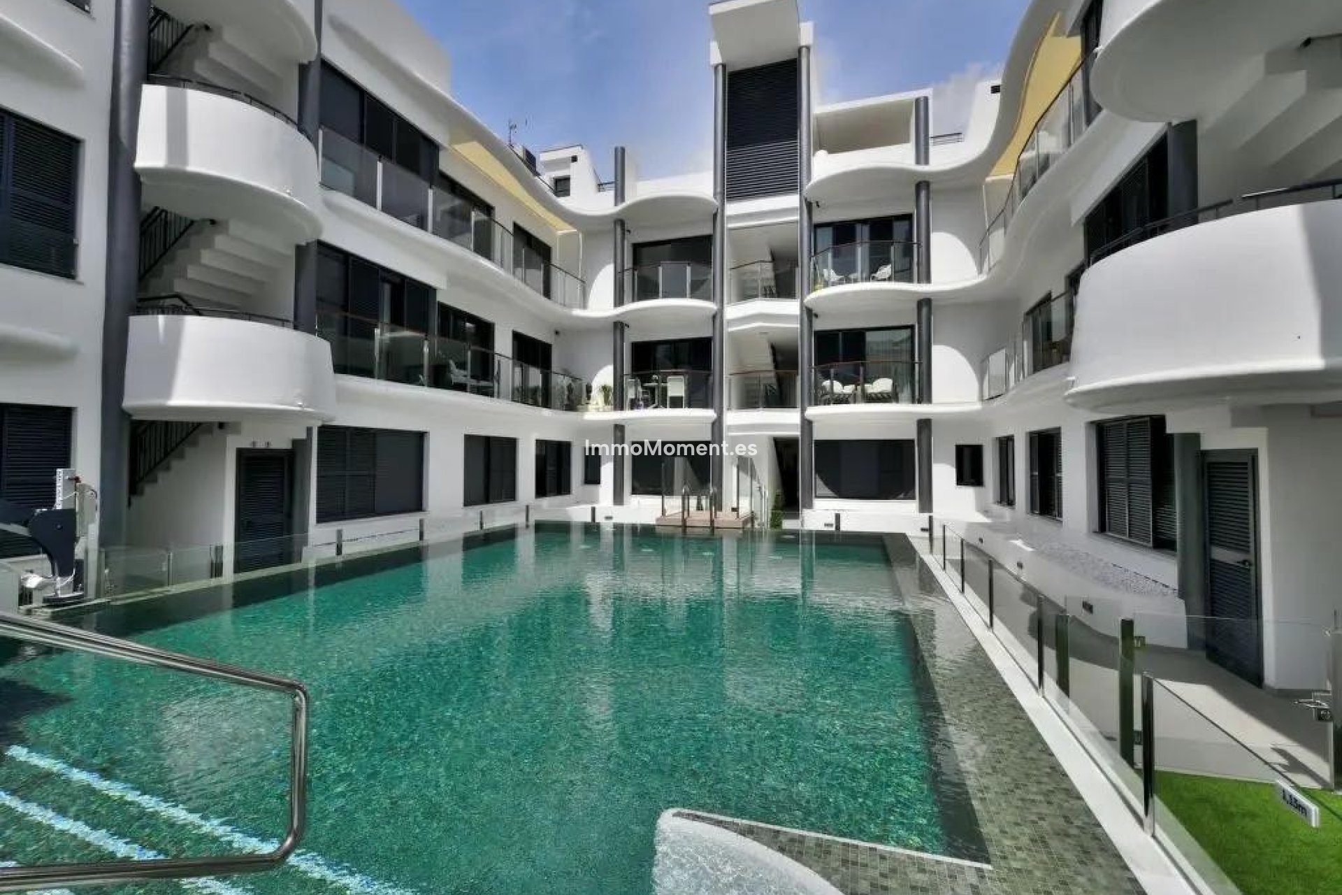 Reventa - Apartamento - Estepona  - Estepona Centro