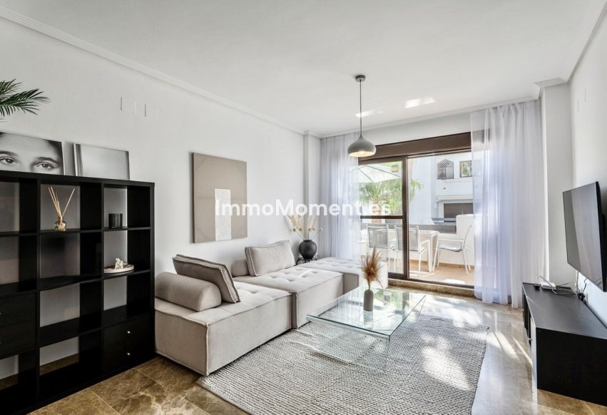 Reventa - Apartamento - Estepona  - Selwo