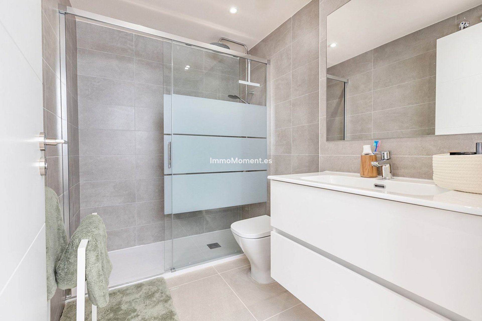 Reventa - Apartamento - Estepona  - Selwo