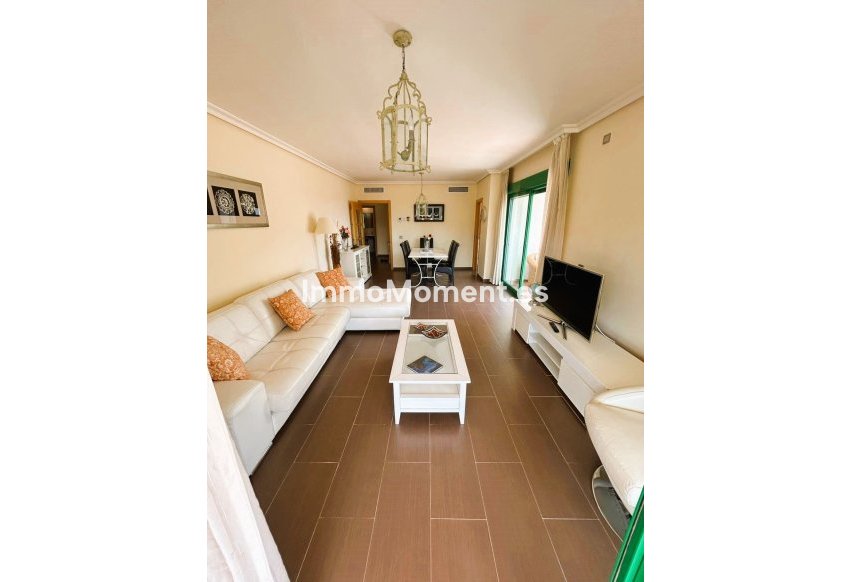 Reventa - Apartamento - Estepona  - Selwo