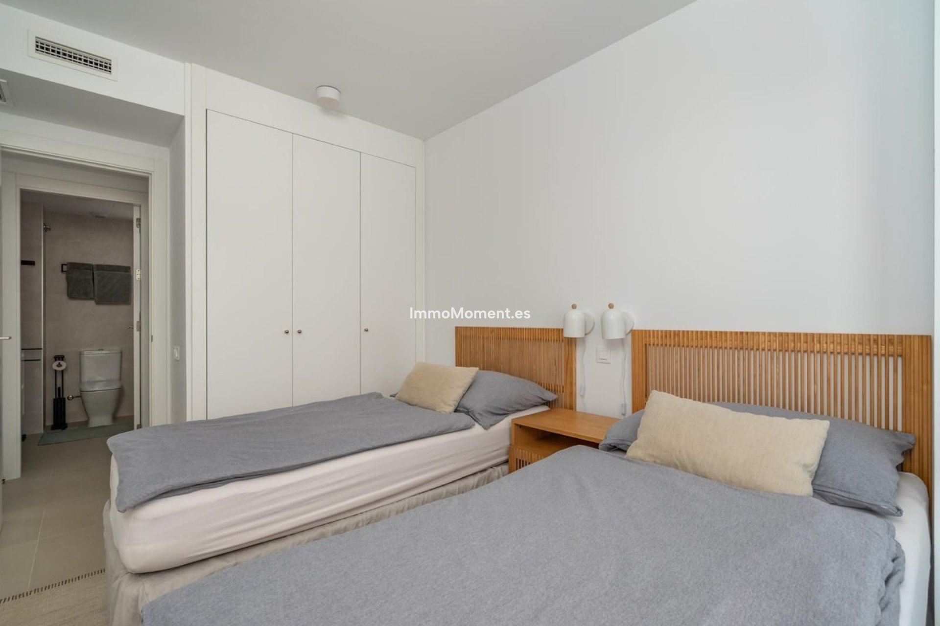 Reventa - Apartamento - Fuengirola - Carvajal