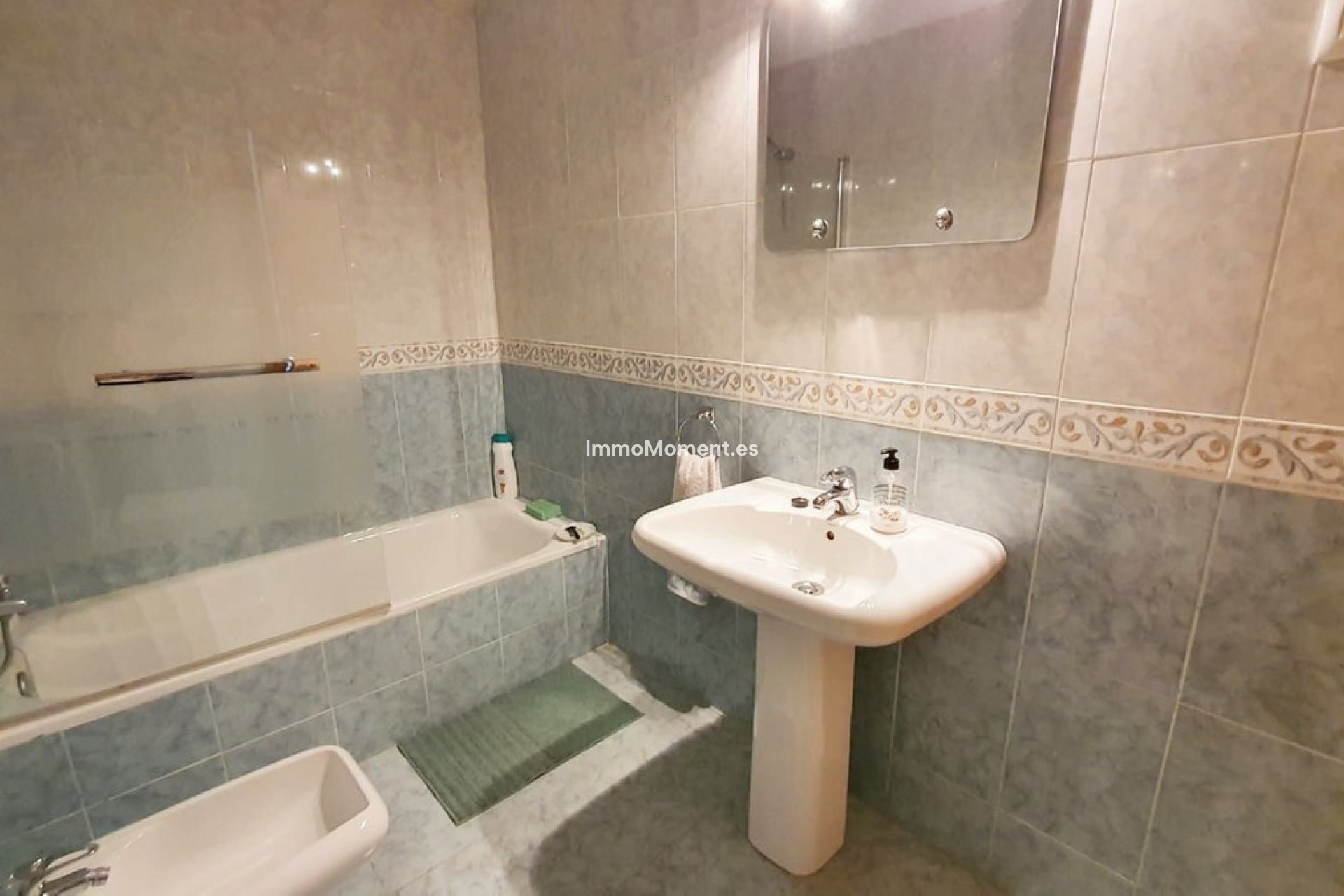 Reventa - Apartamento - Fuengirola - Carvajal