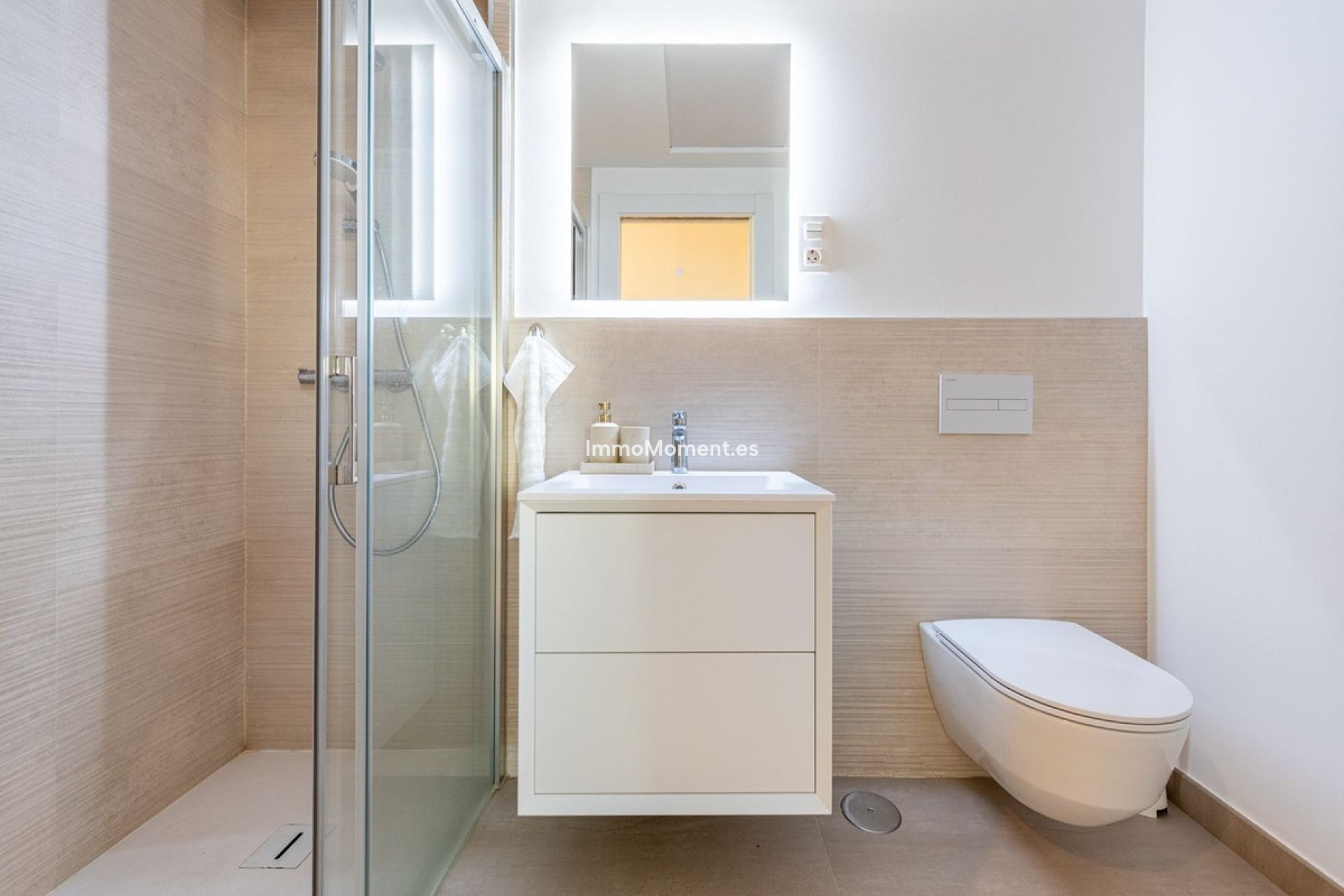 Reventa - Apartamento - Fuengirola - Carvajal